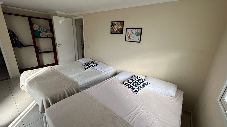 Wonderful 6 bedroom house in Praia Grande *** NO SERVICE CHA