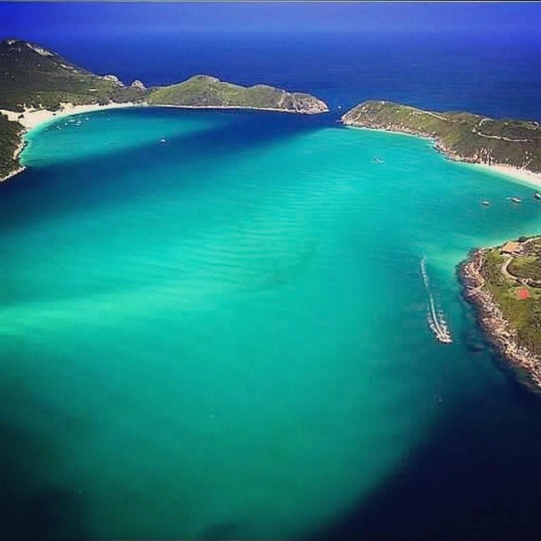 Suíte 203 Praia Grande Arraial do Cabo