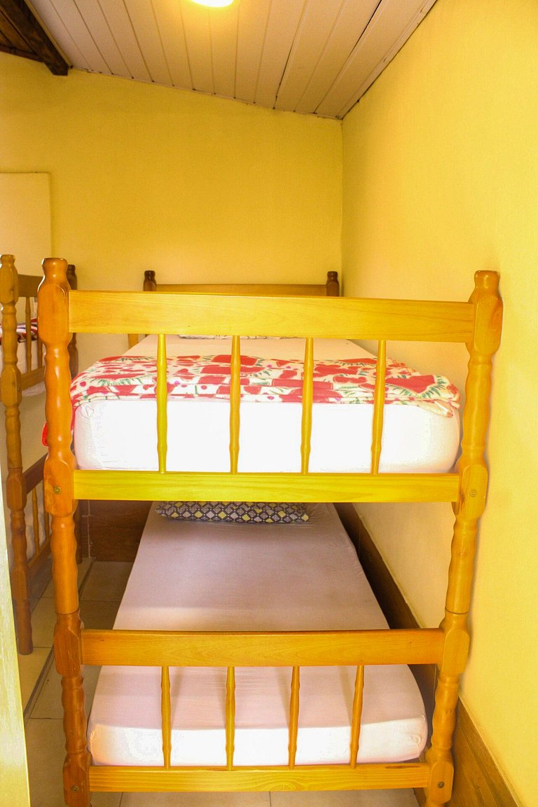 Wonderful 6 bedroom house in Praia Grande *** NO SERVICE CHA