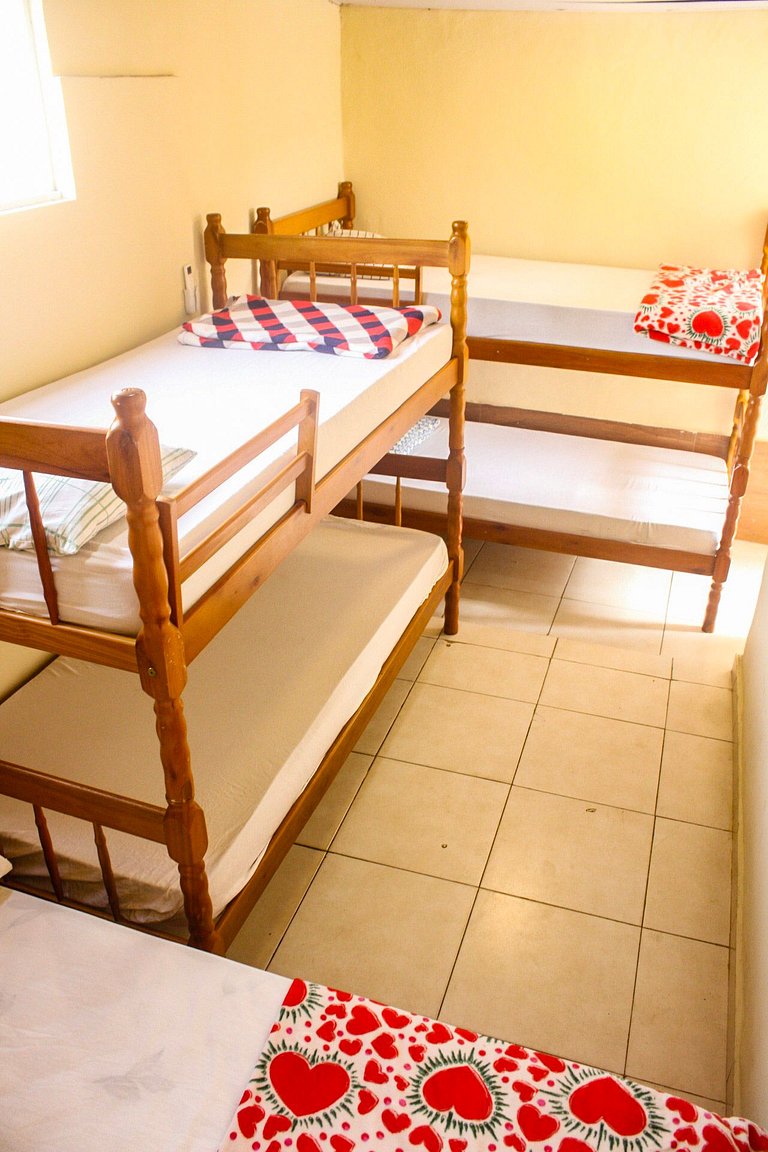 Wonderful 6 bedroom house in Praia Grande *** NO SERVICE CHA