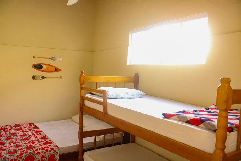 Casa Maravilhosa com 6 quartos na Praia Grande - Arraial do