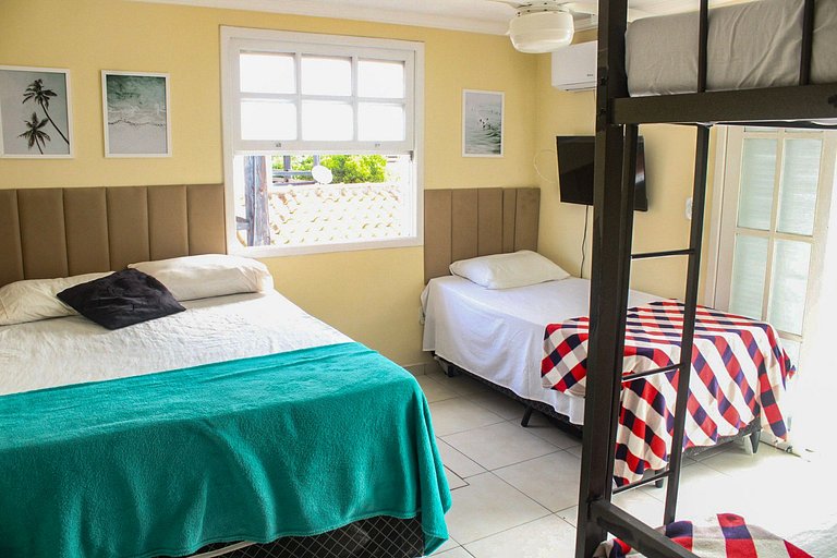 Casa Maravilhosa com 6 quartos na Praia Grande - Arraial do