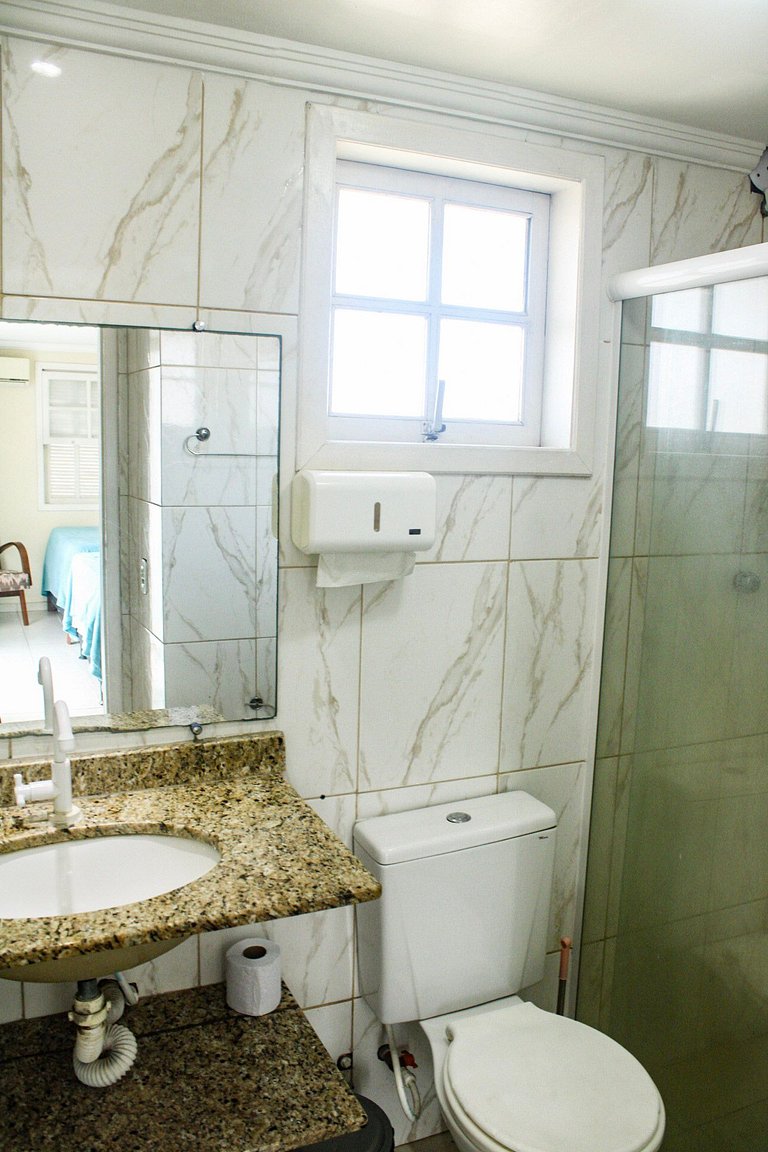 Wonderful 6 bedroom house in Praia Grande *** NO SERVICE CHA