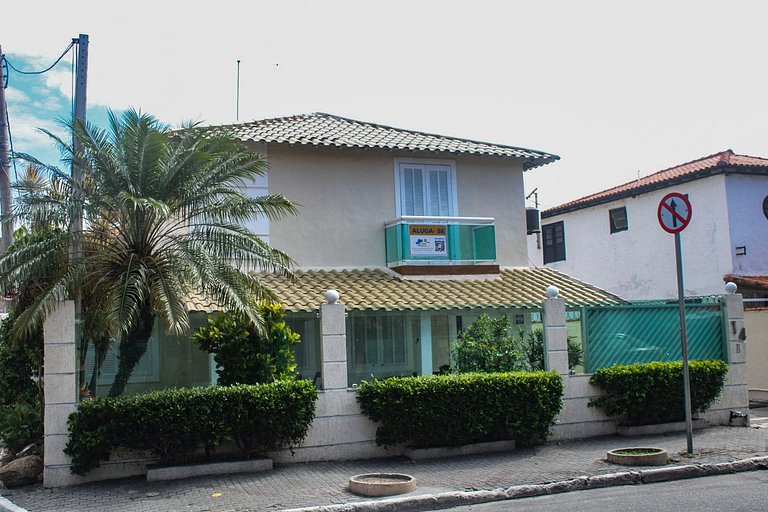 Wonderful 6 bedroom house in Praia Grande *** NO SERVICE CHA