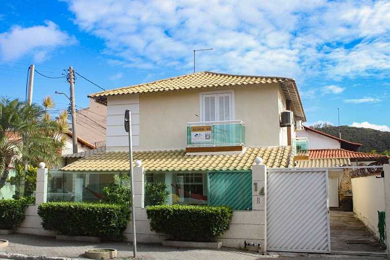 Wonderful 6 bedroom house in Praia Grande *** NO SERVICE CHA