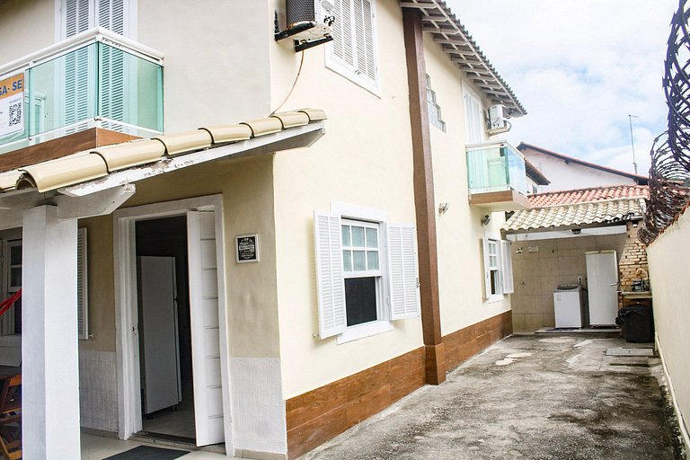 Wonderful 6 bedroom house in Praia Grande *** NO SERVICE CHA