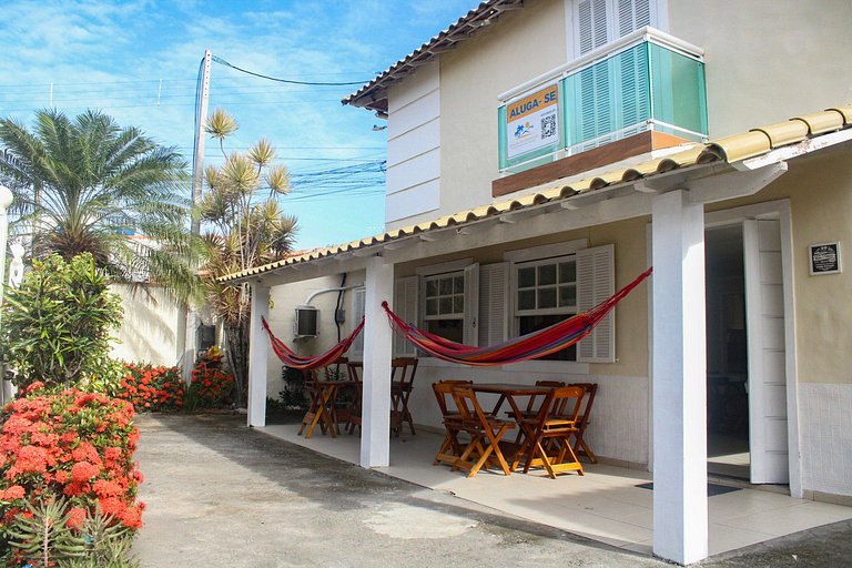 Maravillosa casa de 6 dormitorios en Praia Grande *** SIN CA