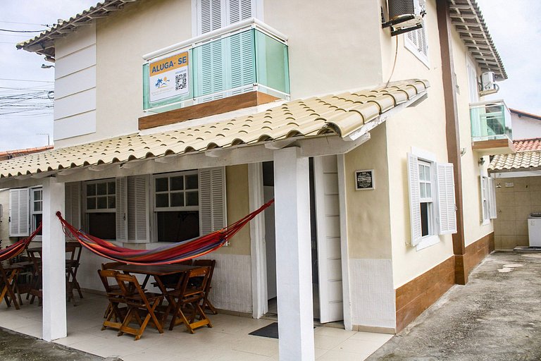 Maravillosa casa de 6 dormitorios en Praia Grande *** SIN CA