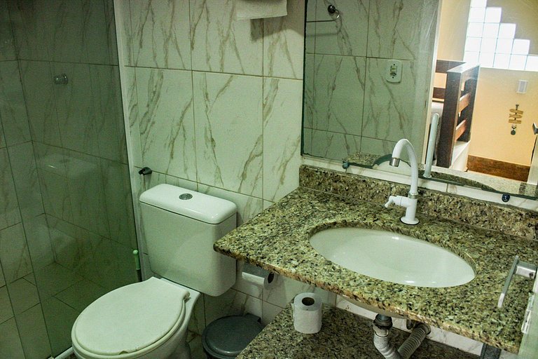 Wonderful 6 bedroom house in Praia Grande *** NO SERVICE CHA